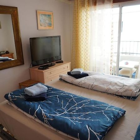 Apartamento Del Mar - Fewo Am Meer Algarrobo Costa Bagian luar foto