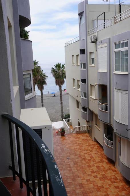 Apartamento Del Mar - Fewo Am Meer Algarrobo Costa Bagian luar foto